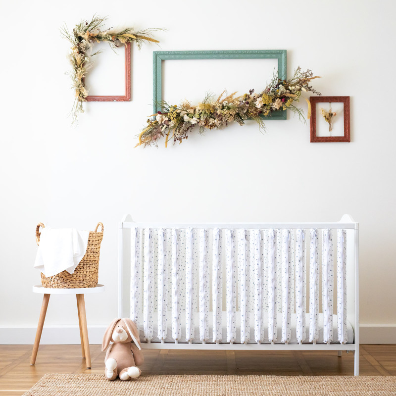 Protecții individuale pătuț bebe – set 6 bucăți Steluțe Gri | Bebelușenii Concept